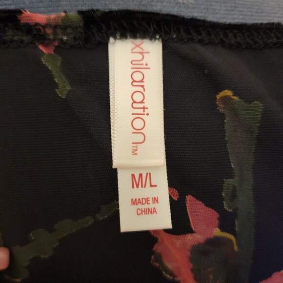 Xhilaration - Sheer floral velvet burnout shawl/coverup with fringe - M/L - Picture 5 of 6